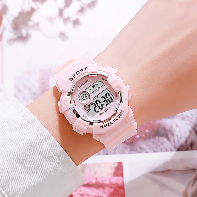 Smartwatch Digital Watches For Kid Boy With Alarm - ساعات أطفال عصرية مضيئة مقاومة للماء